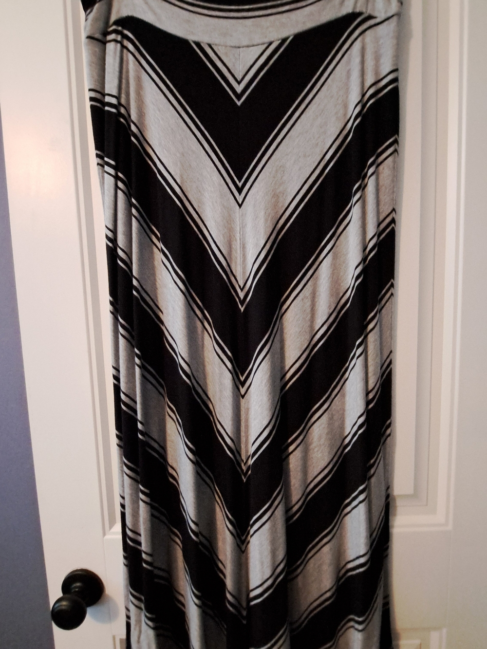 Merona Black and Gray Chevron Maxi Skirt